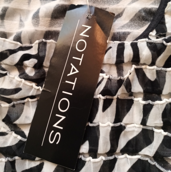 NWT Notations Ruffled Layers Top - Picture 5 of 6